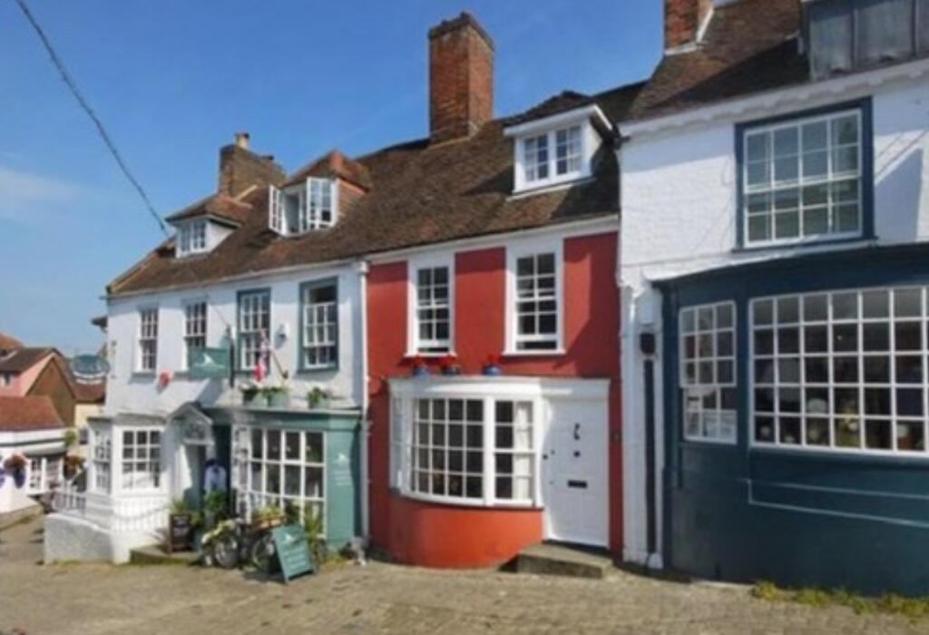 Main image of property: Quay Hill, Lymington, Hampshire, SO41