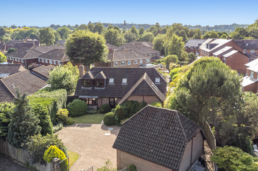 Main image of property: Middlebridge Street, Romsey, Hampshire, SO51