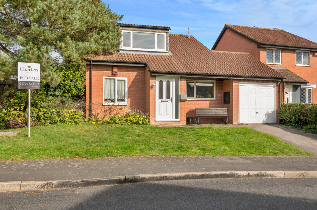 Main image of property: Jeffries Close, Rownhams, Southampton, Hampshire, SO16