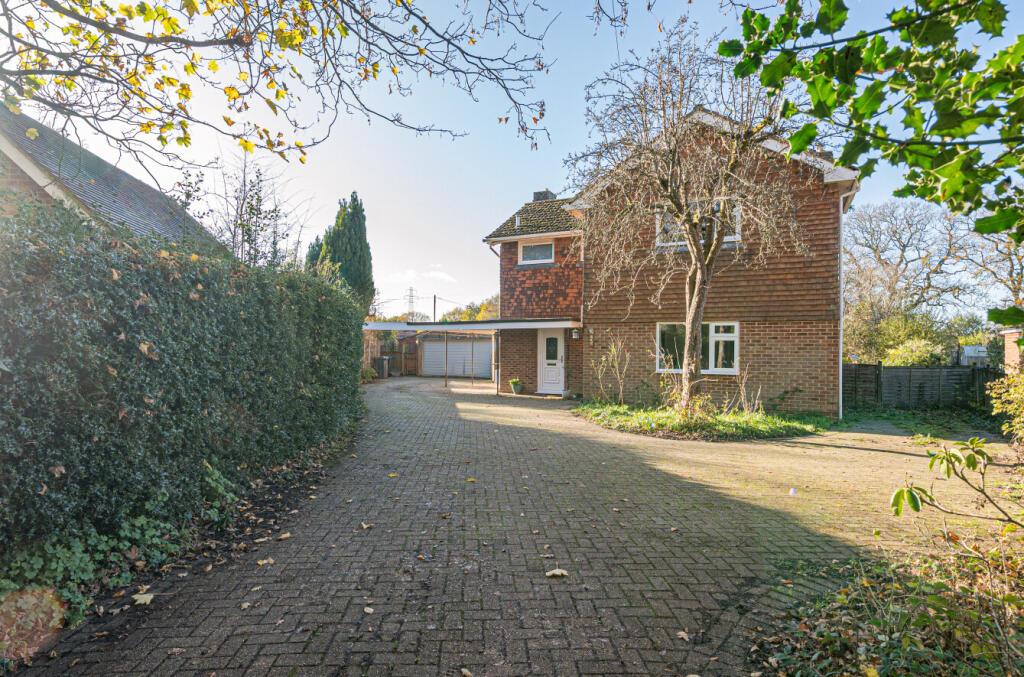 Main image of property: Rownhams Lane, North Baddesley, Southampton, Hampshire, SO52