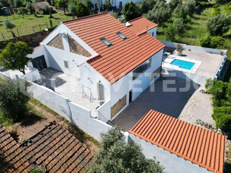 Main image of property: Ribatejo, Tomar