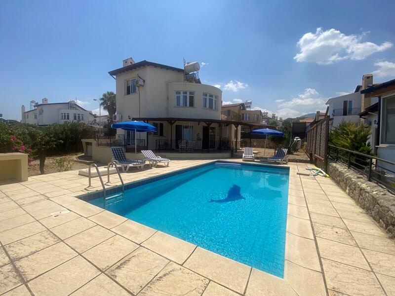 Main image of property: Esentepe, Girne