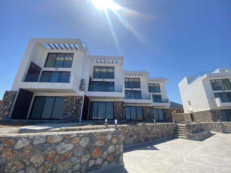 Main image of property: Küçükerenköy, Girne