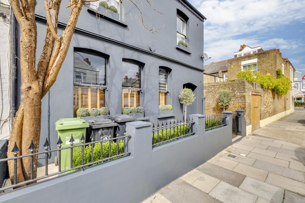 Main image of property: Wardo Avenue, Fulham, SW6