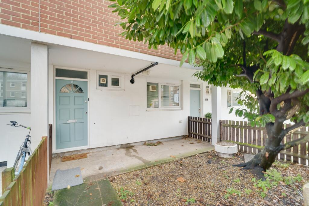 Main image of property: Blomfield Court, Westbridge Road, Wandsworth, SW11