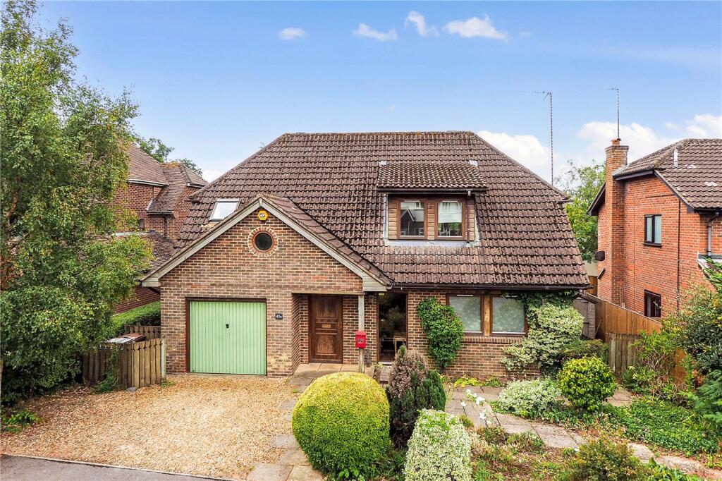 Main image of property: Woodbury Avenue, Petersfield, Hampshire, GU32