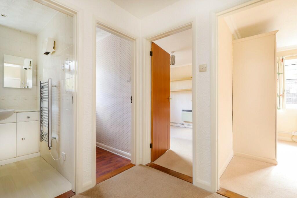 2 bedroom apartment for sale in Hill Brow Road, Liss, Hampshire, GU33