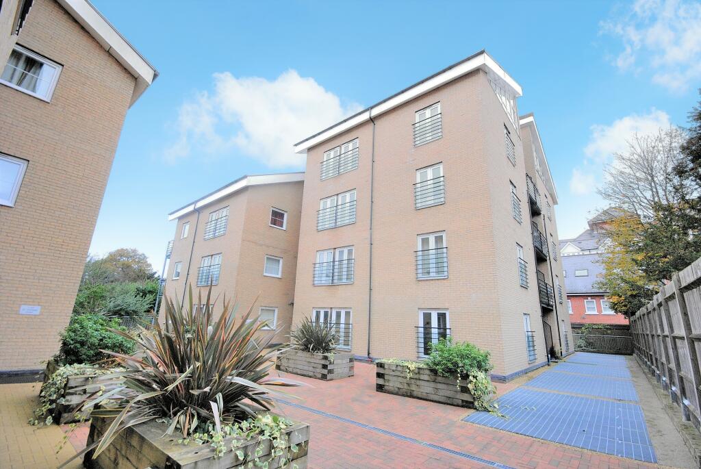 Main image of property: St Stephens Court, Stansted, Essex, CM24