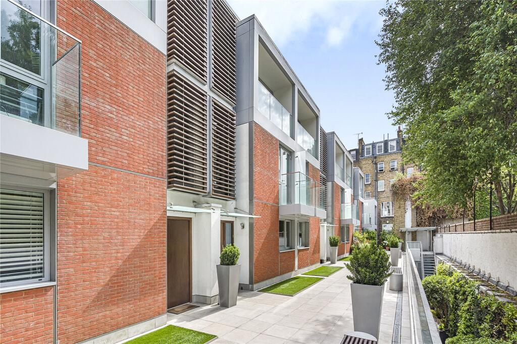 Main image of property: Crabtree Place, Fitzrovia, London, W1T