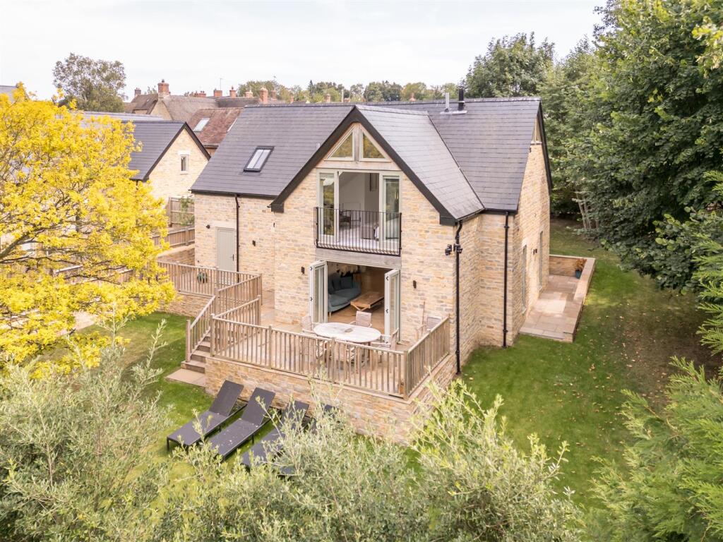 Main image of property: South Street, Middle Barton