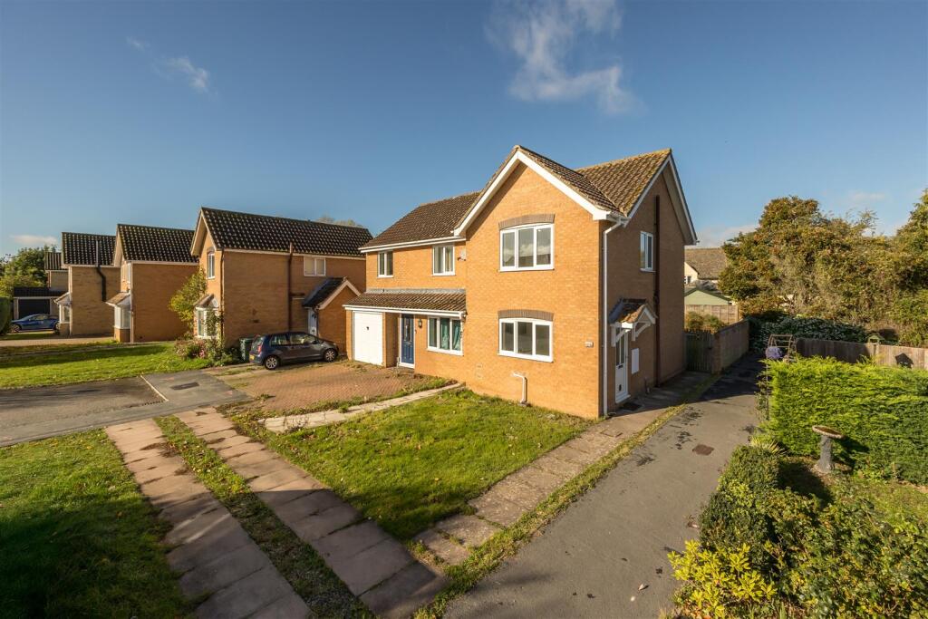 Main image of property: Banks Furlong, Chesterton