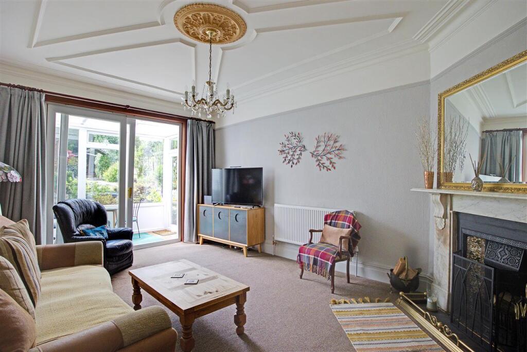 Main image of property: Blenheim Park Road, South Croydon
