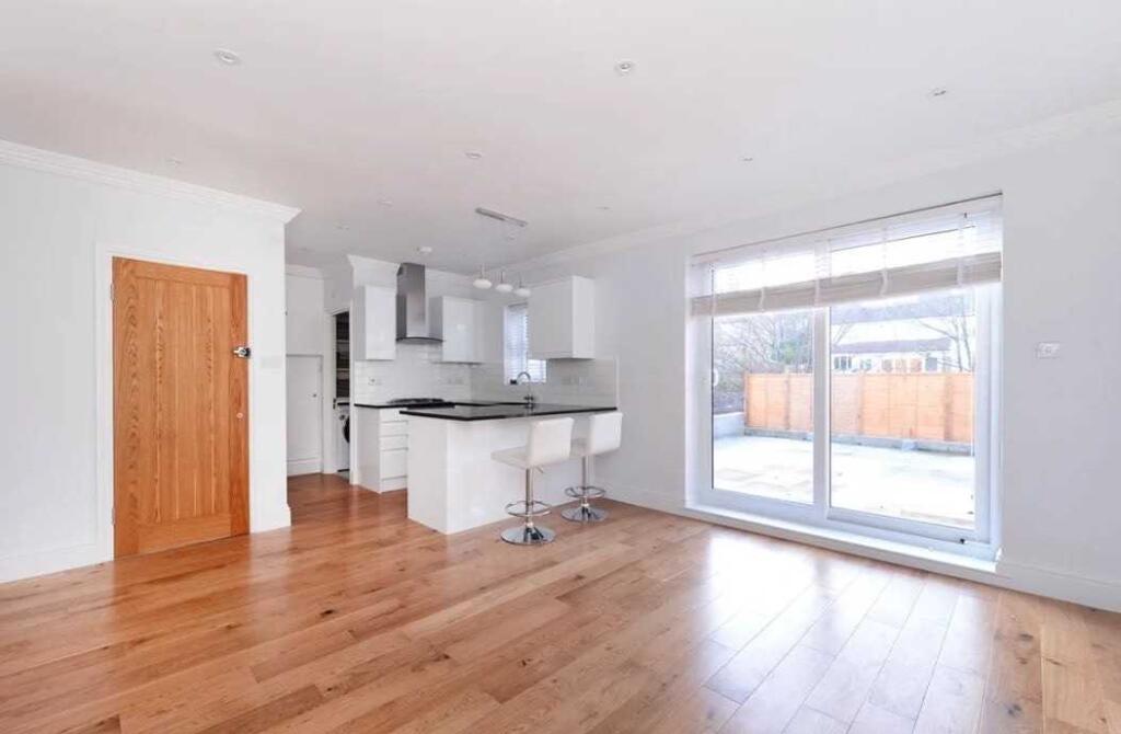 Main image of property: Brighton Road, South Croydon