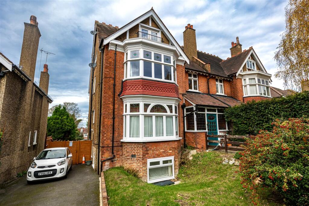 Main image of property: Beechwood Road, South Croydon