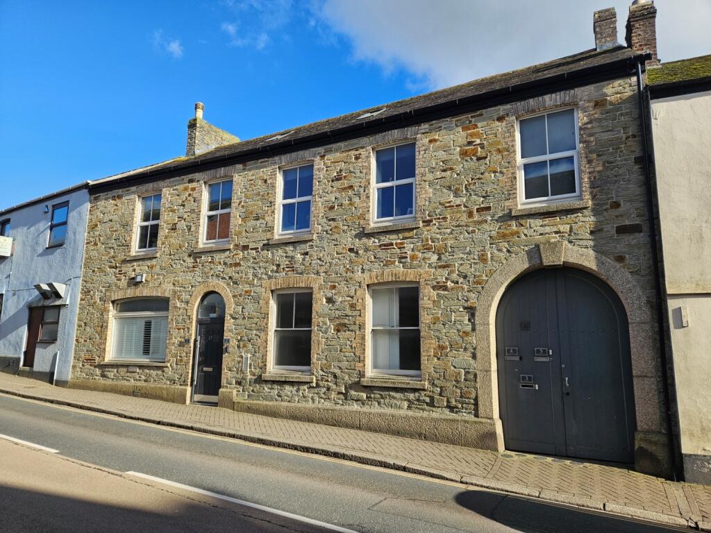 1 bedroom apartment for sale in Queen Street, Lostwithiel, Cornwall, PL22