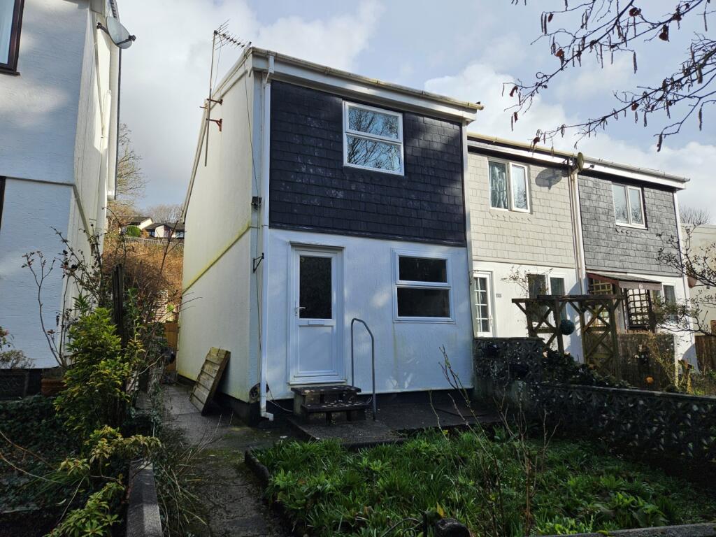 2 bedroom end of terrace house for sale in 15 Uzella Park, Lostwithiel, PL22