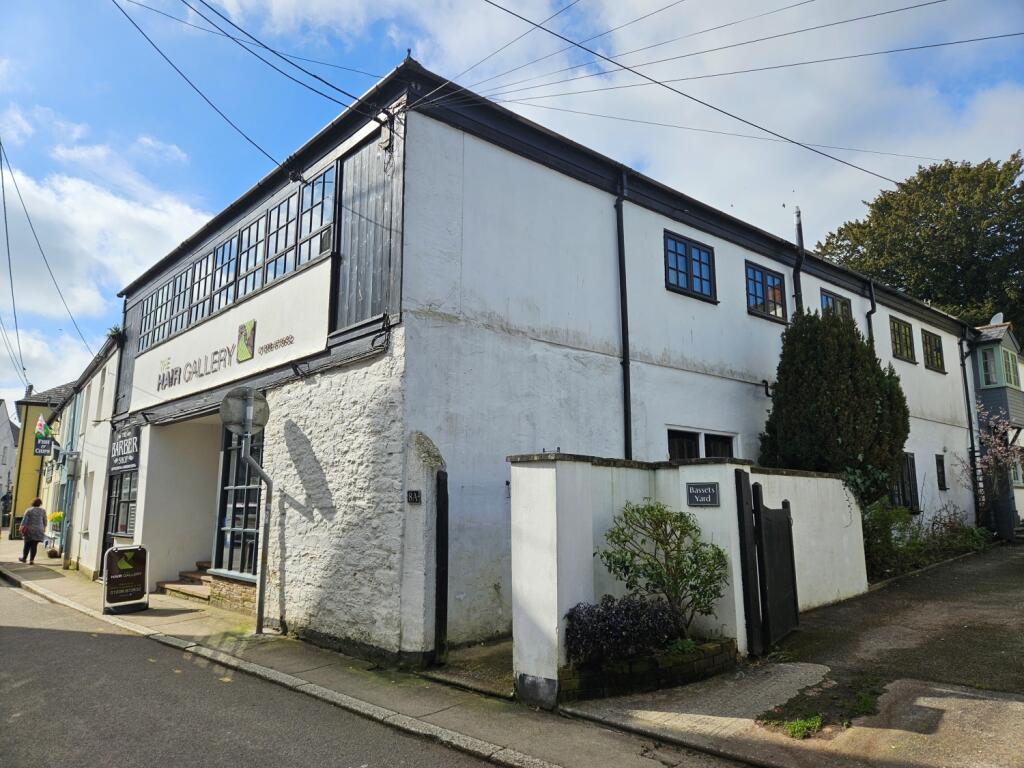 3 bedroom end of terrace house for sale in Monmouth Lane, Lostwithiel