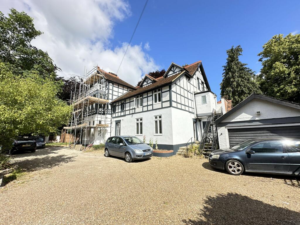 8 bedroom block of apartments for sale in Mayfield, Bray Road