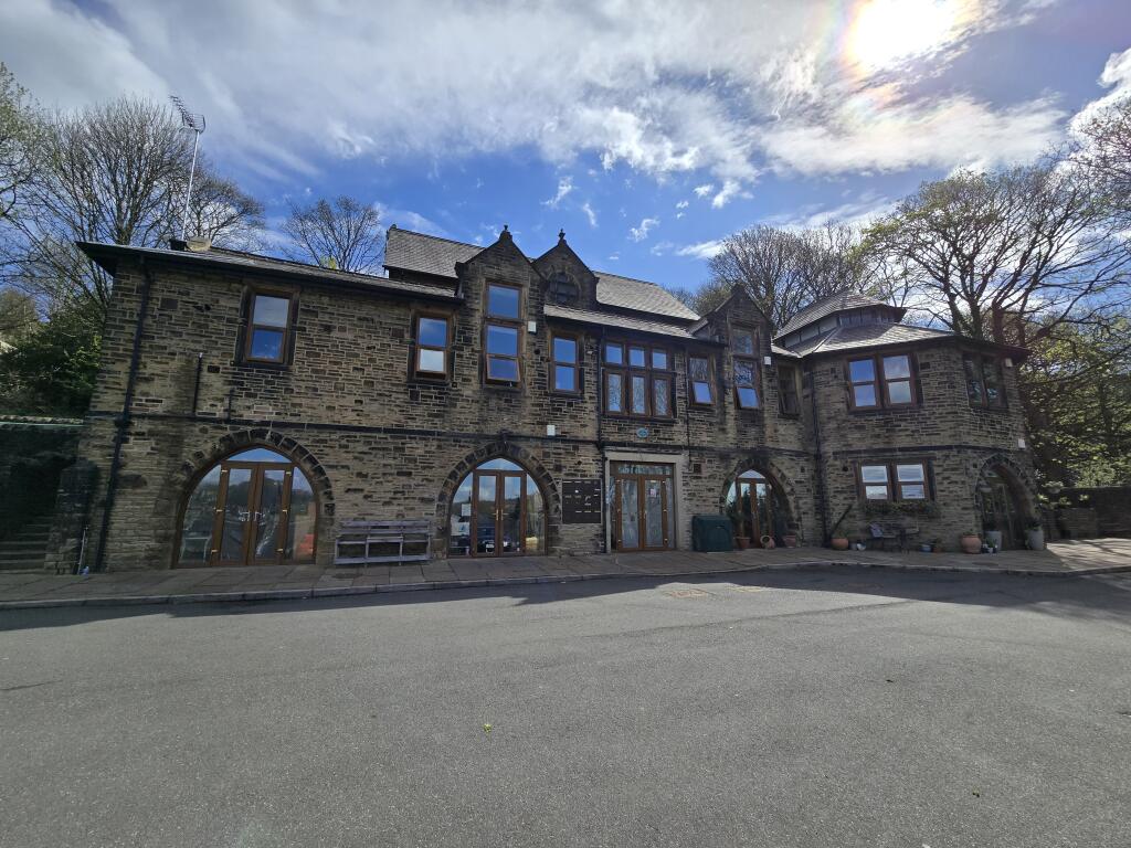 Main image of property: Apartment 1, Beaconsfield House, Bennett Street, Halifax, West Yorkshire, HX3