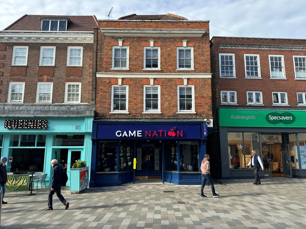 Main image of property: 91 High Street, Chelmsford, Essex, CM1