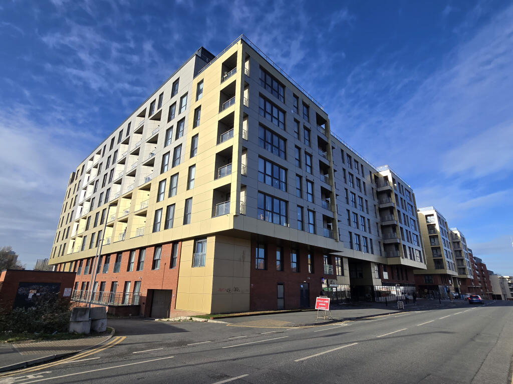 Main image of property: Flat LG08 Adelphi Wharf, Adelphi Street, Salford, Greater Manchester, M3