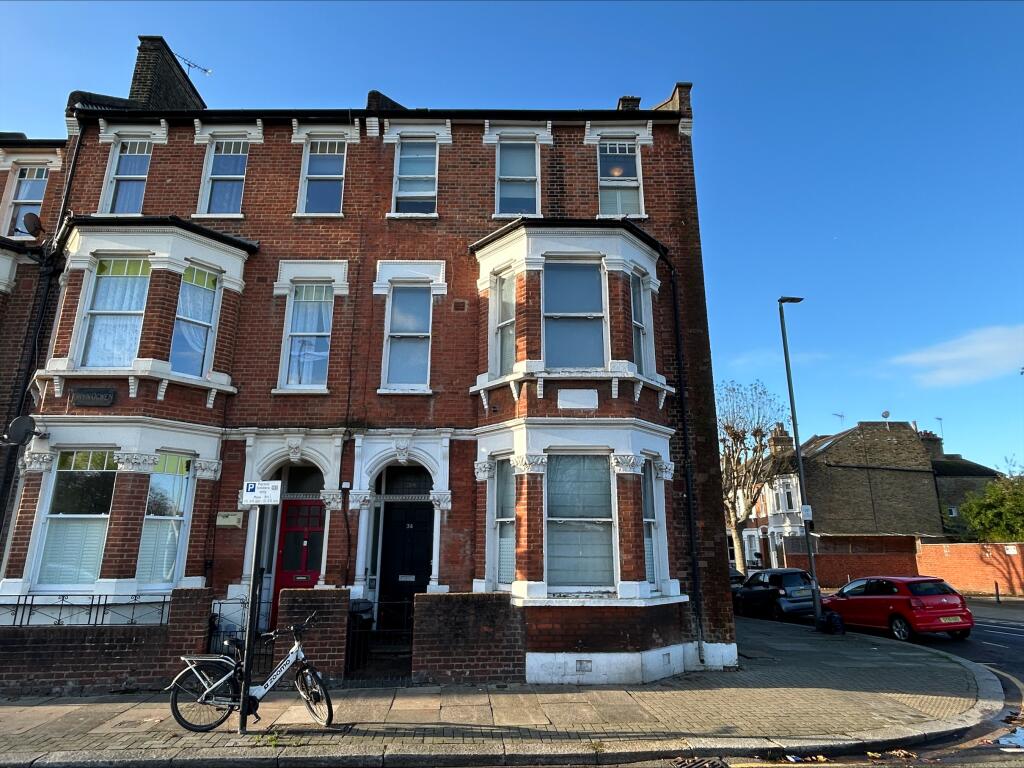 Main image of property: 34B Wandsworth Common West Side, London, SW18