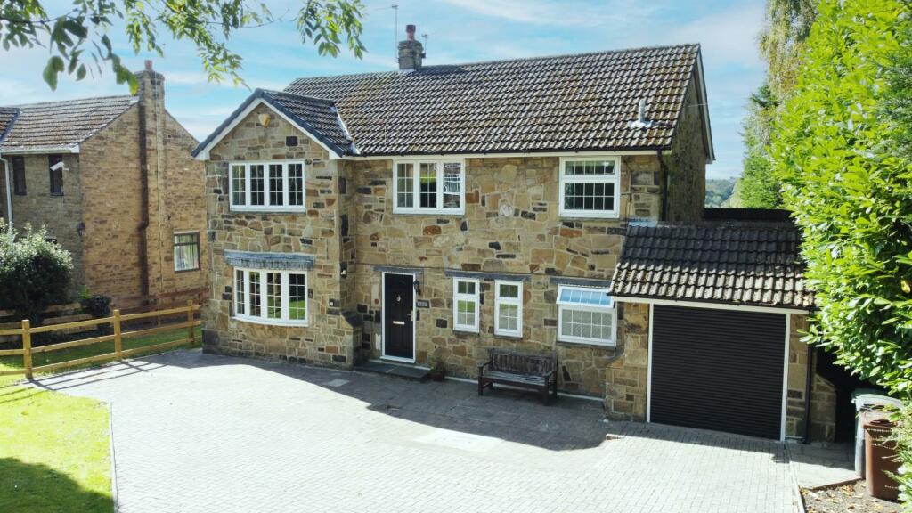 Main image of property: Waterloo Road, Pudsey