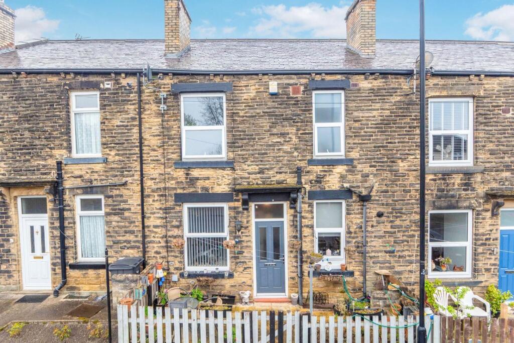 Main image of property: Parkfield Close, Pudsey