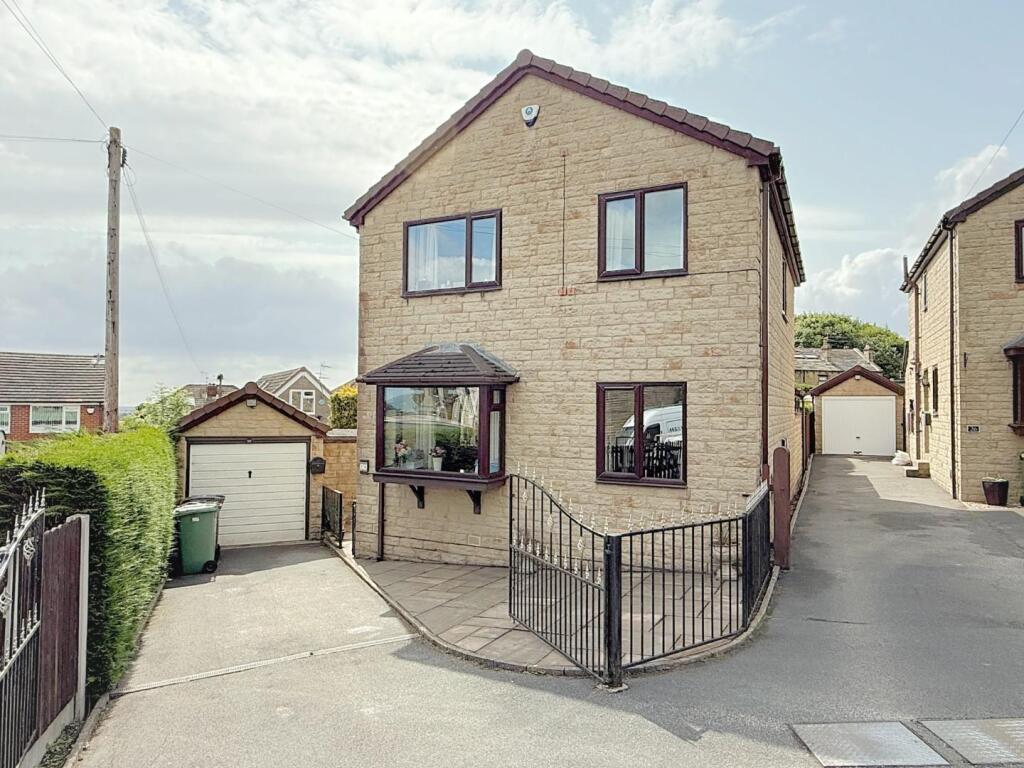 Main image of property: Regency Park Road, Pudsey