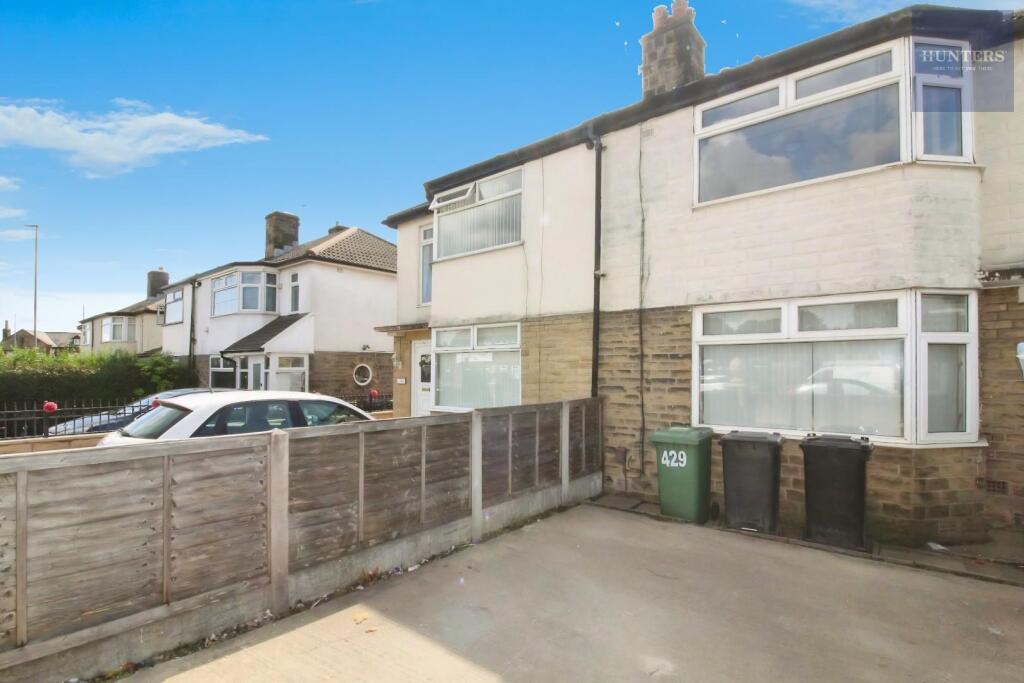 Main image of property: Bradford Road, Pudsey