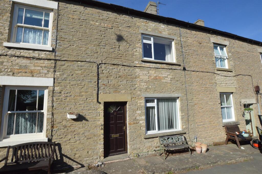 Main image of property: Shawl Terrace, Leyburn