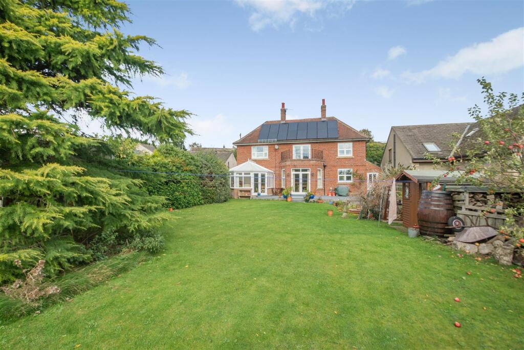 Main image of property: Cedar Lodge, Moor Road, Leyburn