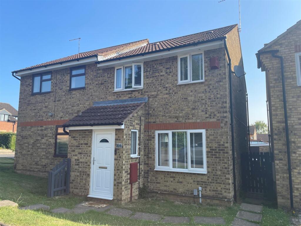 Main image of property: Madden Place, Rugby