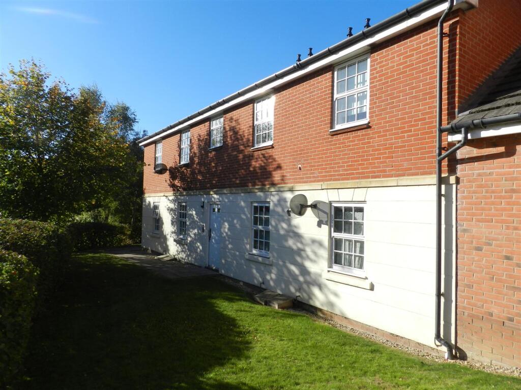 Main image of property: Middlemore