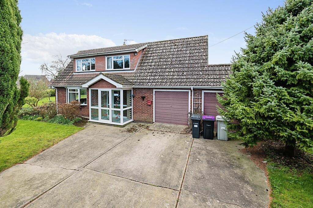 4 bedroom detached house for sale in Groose Lane, Wainfleet St Mary