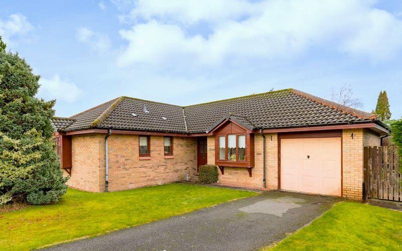Main image of property: 8 Glen Crescent, Peebles, EH45 9BS