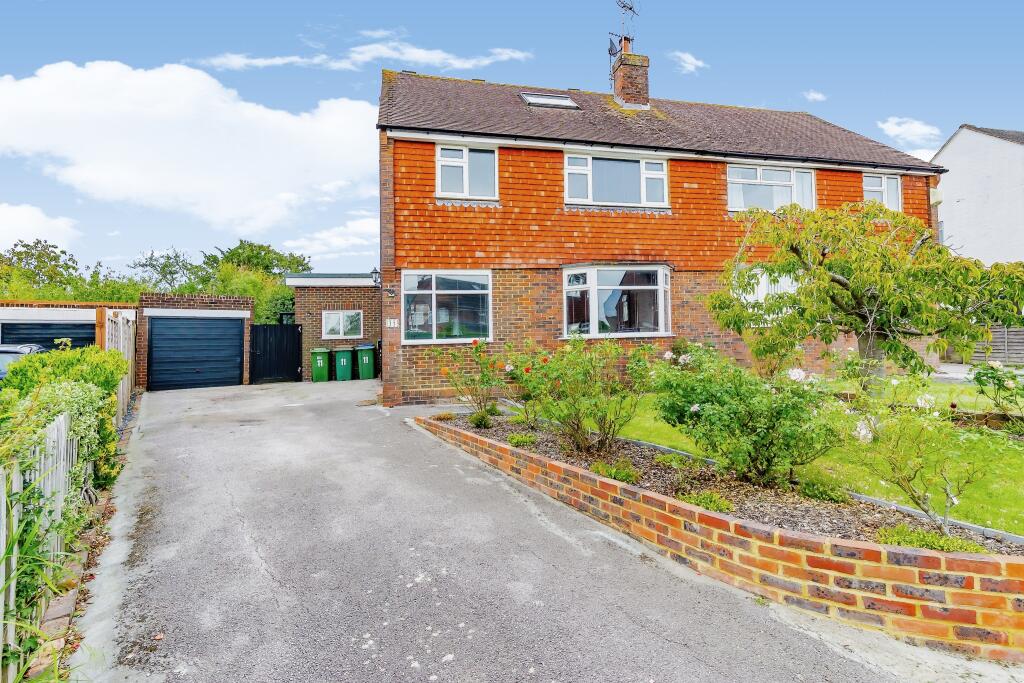 4 Bedroom Semi Detached House For Sale In Barleycroft Cowfold Horsham Rh13