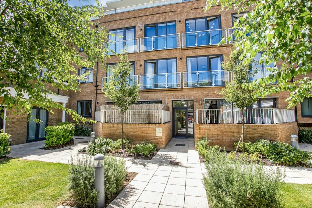 Main image of property: 10 Sovereign Walk, Horley, RH6