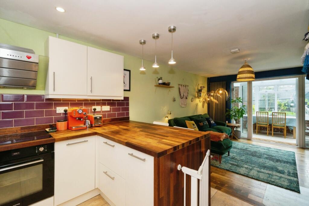 Main image of property: Cissbury Road, Burgess Hill, RH15