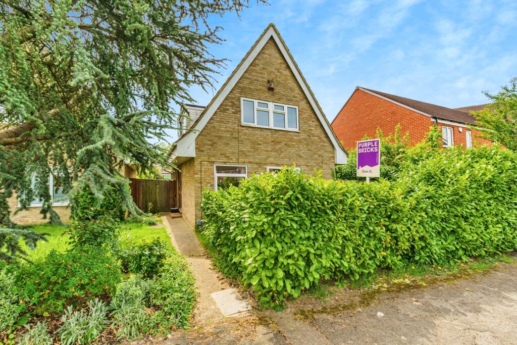 Main image of property: Charm Close, Horley, RH6