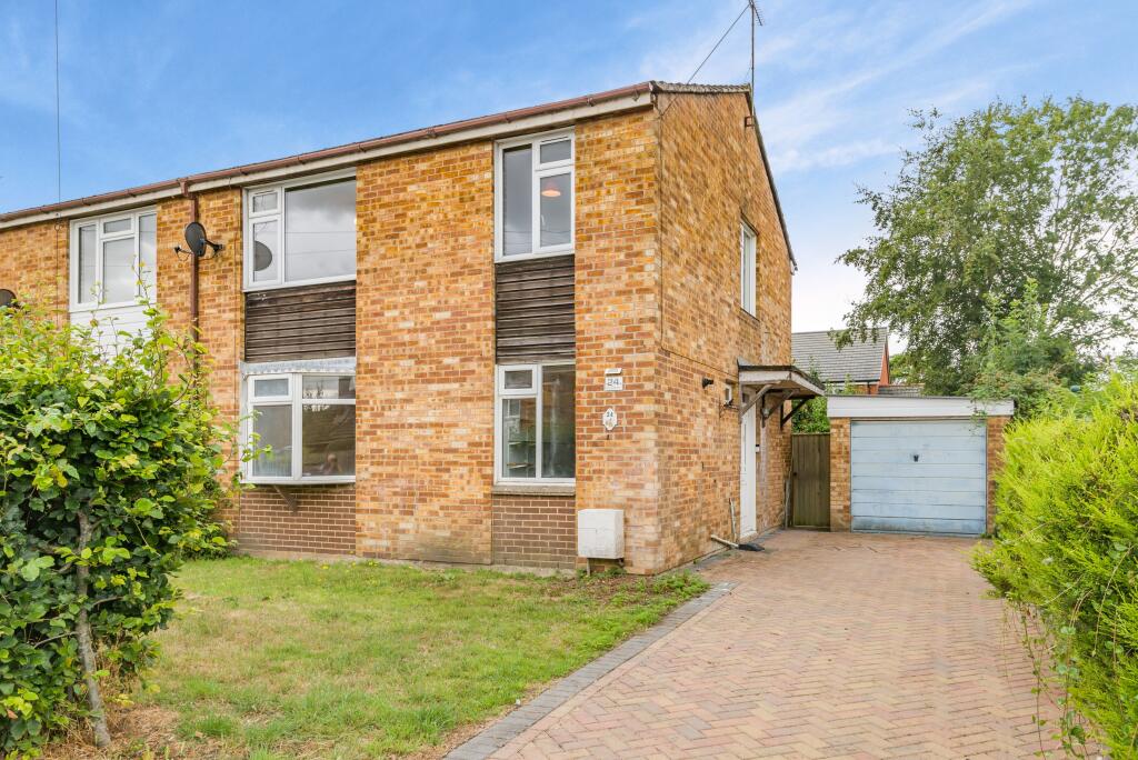 Main image of property: Elm Tree Gardens, Devizes, SN10