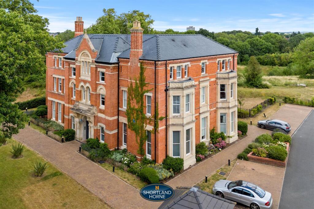 Main image of property: The Grange, Gwendolyn Drive, Binley, Coventry, CV3 1QU
