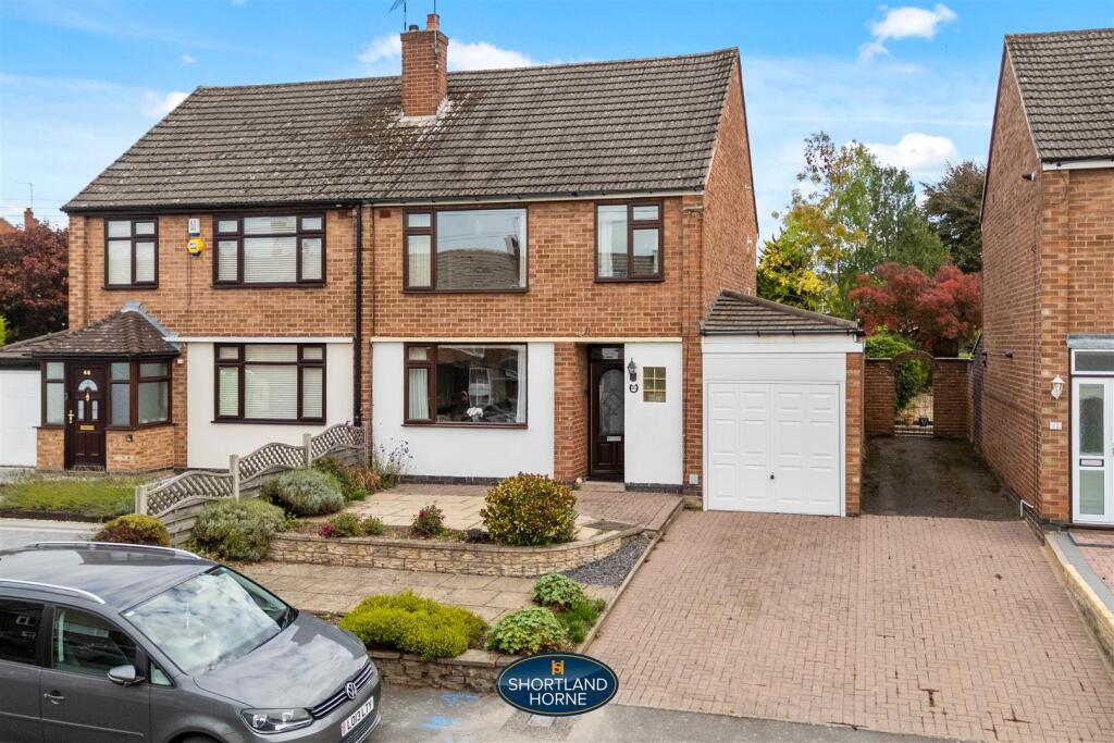 3 bedroom semi-detached house