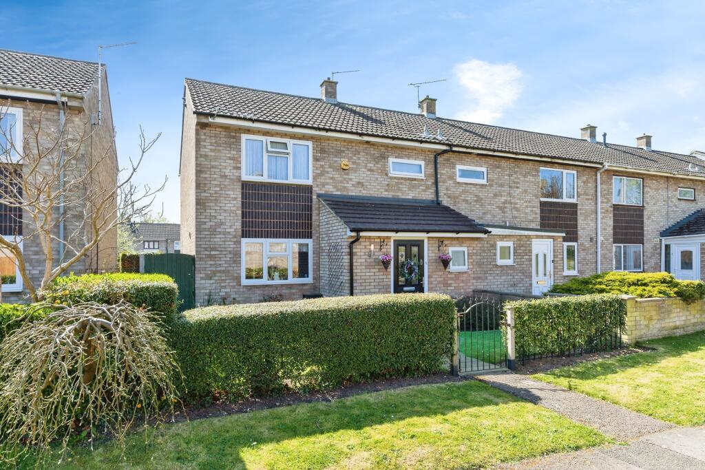 Main image of property: Yardley, Letchworth Garden City, SG6
