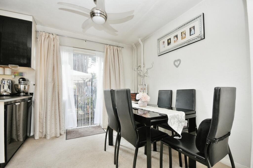 3 bedroom semidetached house for sale in Jevington Way, London, SE12