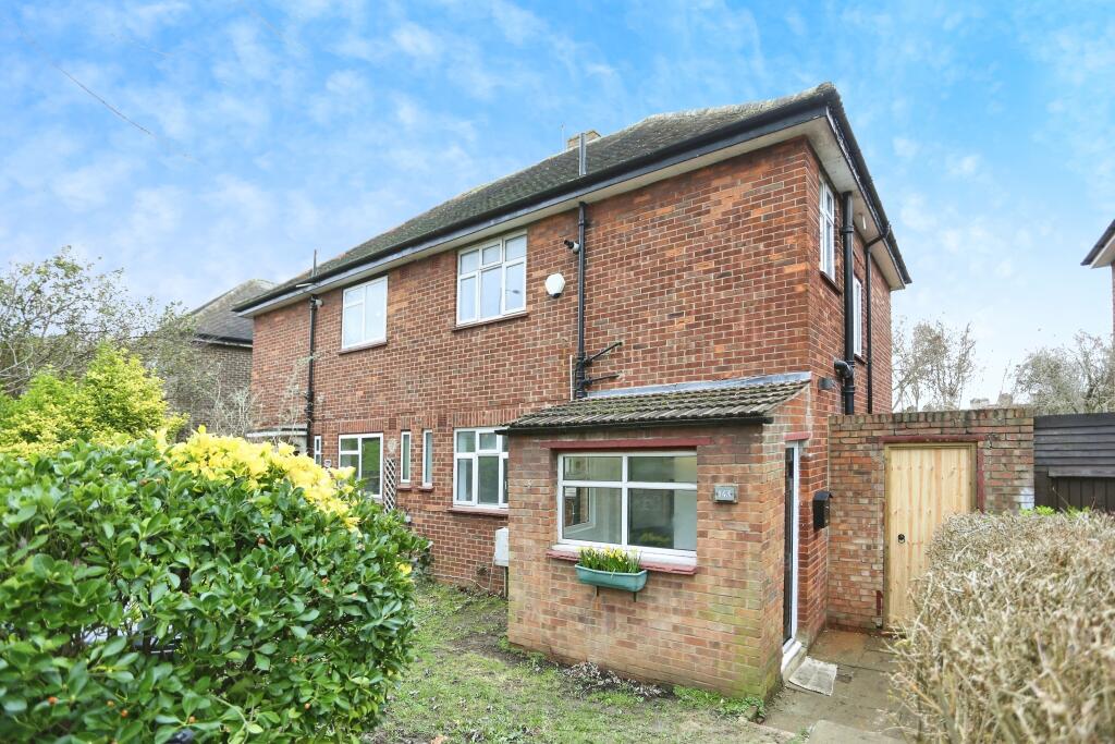 3 bedroom semidetached house for sale in Wydeville Manor Road, Grove Park, SE12