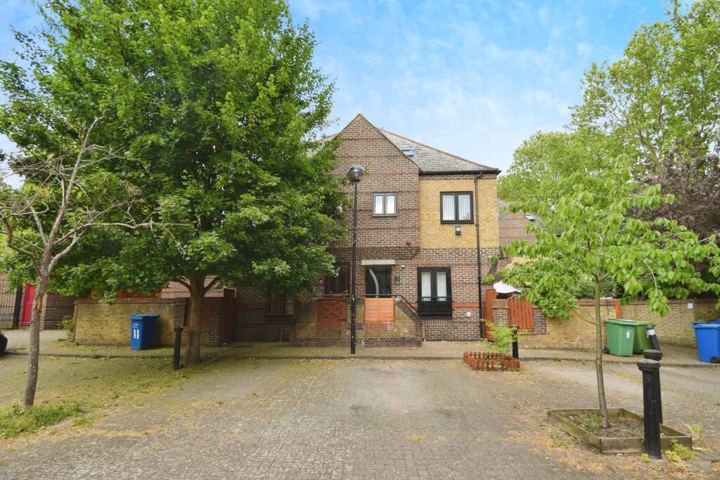 Main image of property: Cunard Walk, London, SE16