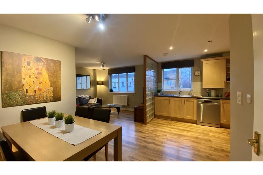 Main image of property: 106 Chandler Way, London, SE15