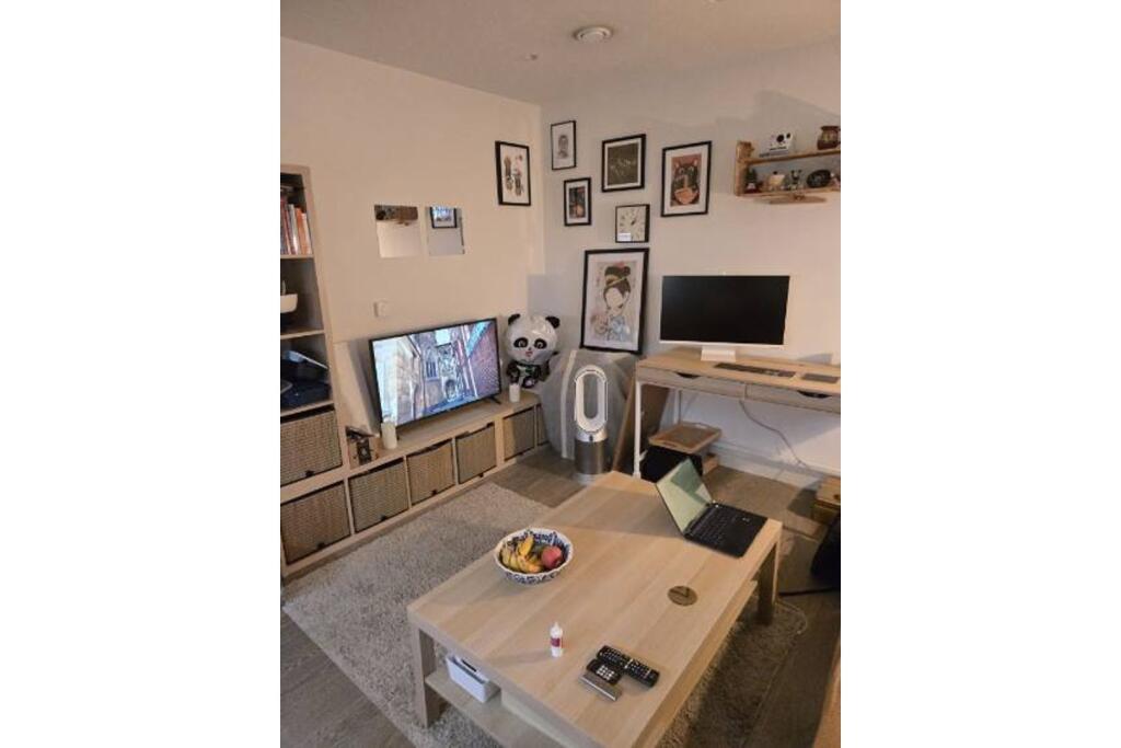 Main image of property: 1 Pilot Walk, Greenwich, SE10