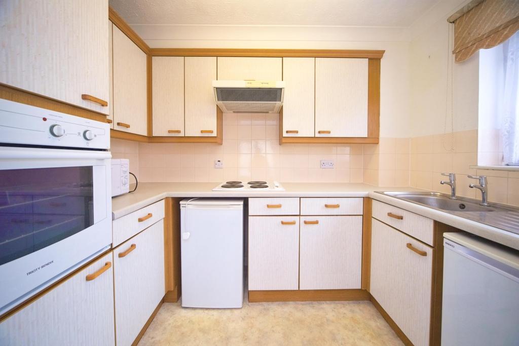 1 bedroom flat for sale in Acorn Court, Waltham Cross, Cheshunt